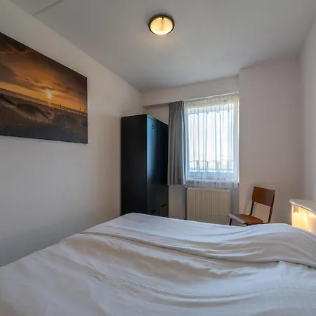 An That Is Attractively Furnished شقة *