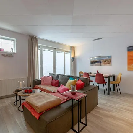 Apartment An That Is Attractively Furnished