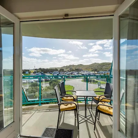 An That Is Attractively Furnished *