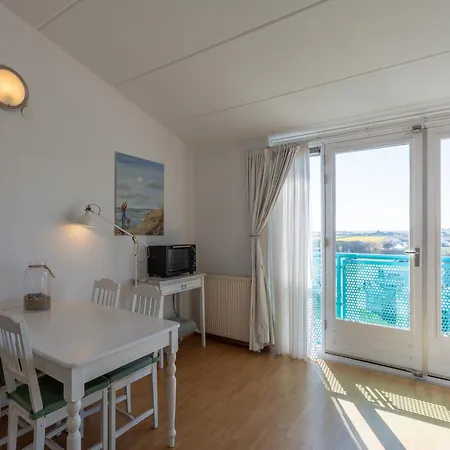 An That Is Attractively Furnished Julianadorp