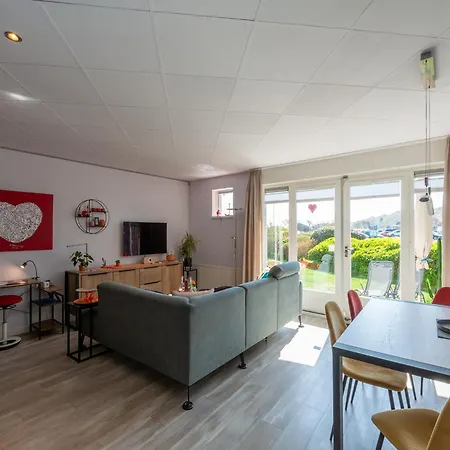 Strandslag 103 Ground Floor