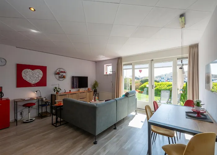 Strandslag 103 Ground Floor